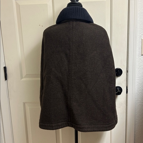 PLAN C Brown Wool and Cashmere Cape, Size 40, Medium, Made in Italy. EUC - Picture 6 of 11